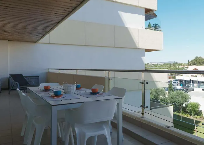 Marina Vilamoura Aquamar 215 Vilamourasun